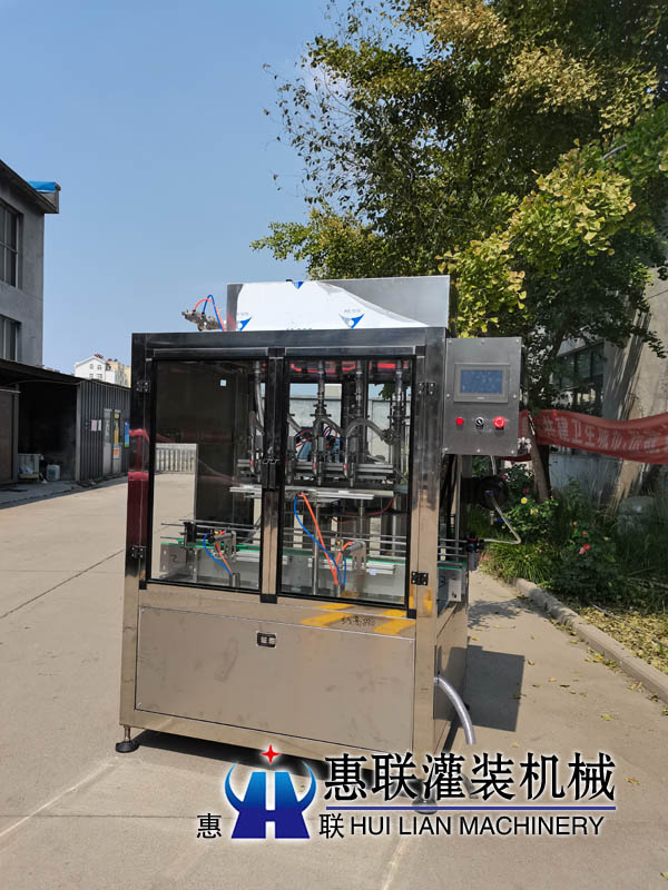4頭全自動(dòng)活塞食用油灌裝機(jī)